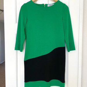 Green 3/4 sleeve dress